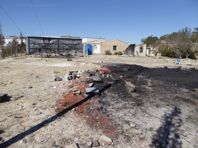img/galeria/intervenciones2016/02.03.2016 Explosion Pirotécnica Cañada San Pedro/P1010030JPG.jpg